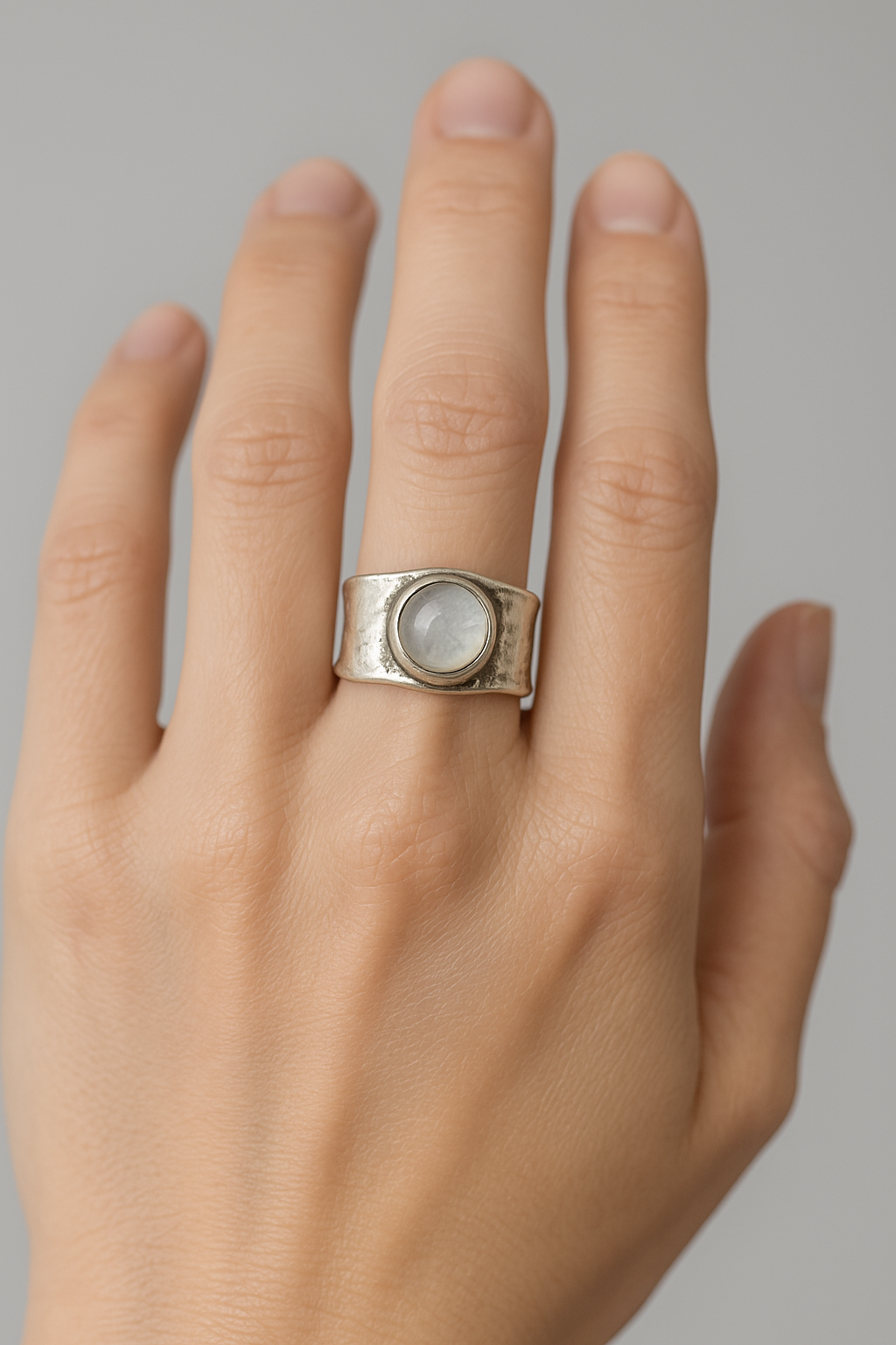 La bague Noémie
