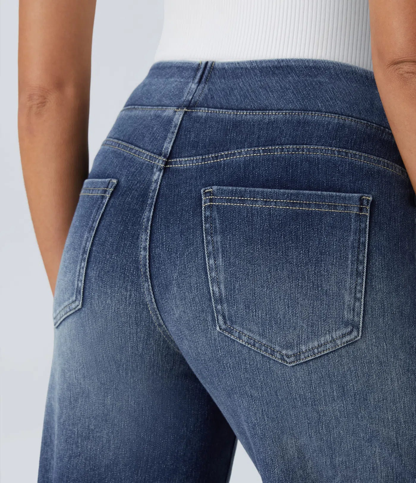 Le jean Charlotte en denim