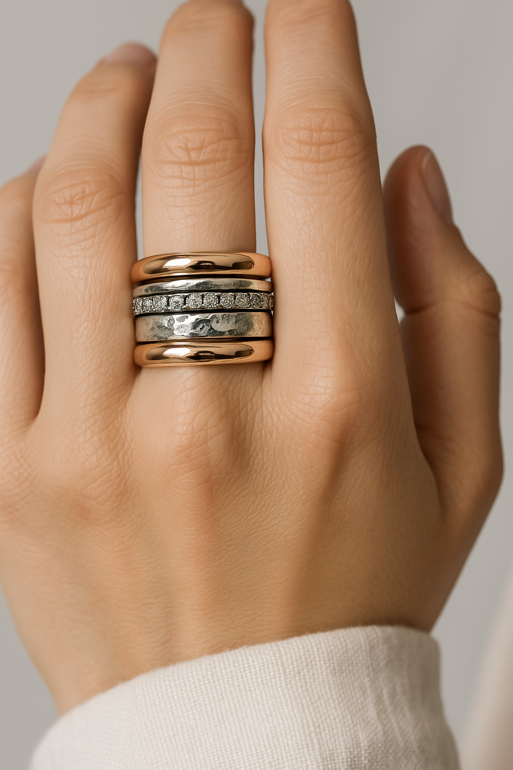 La bague Stéphanie